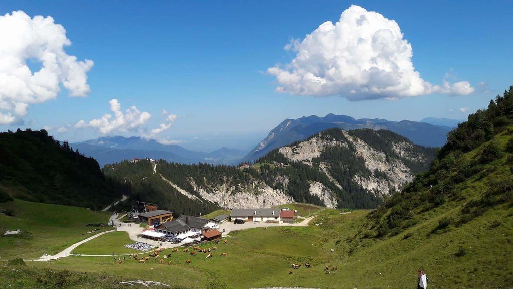 Gasthof Zum Rassen Garmisch-Partenkirchen Exterior photo